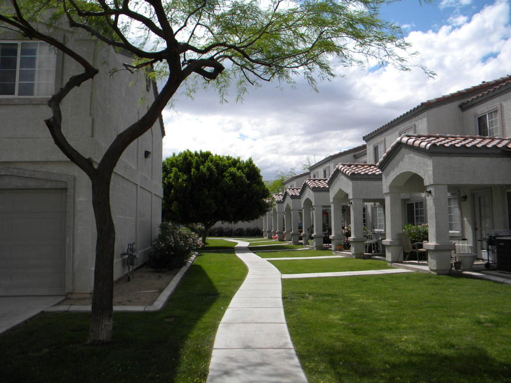 Property main image