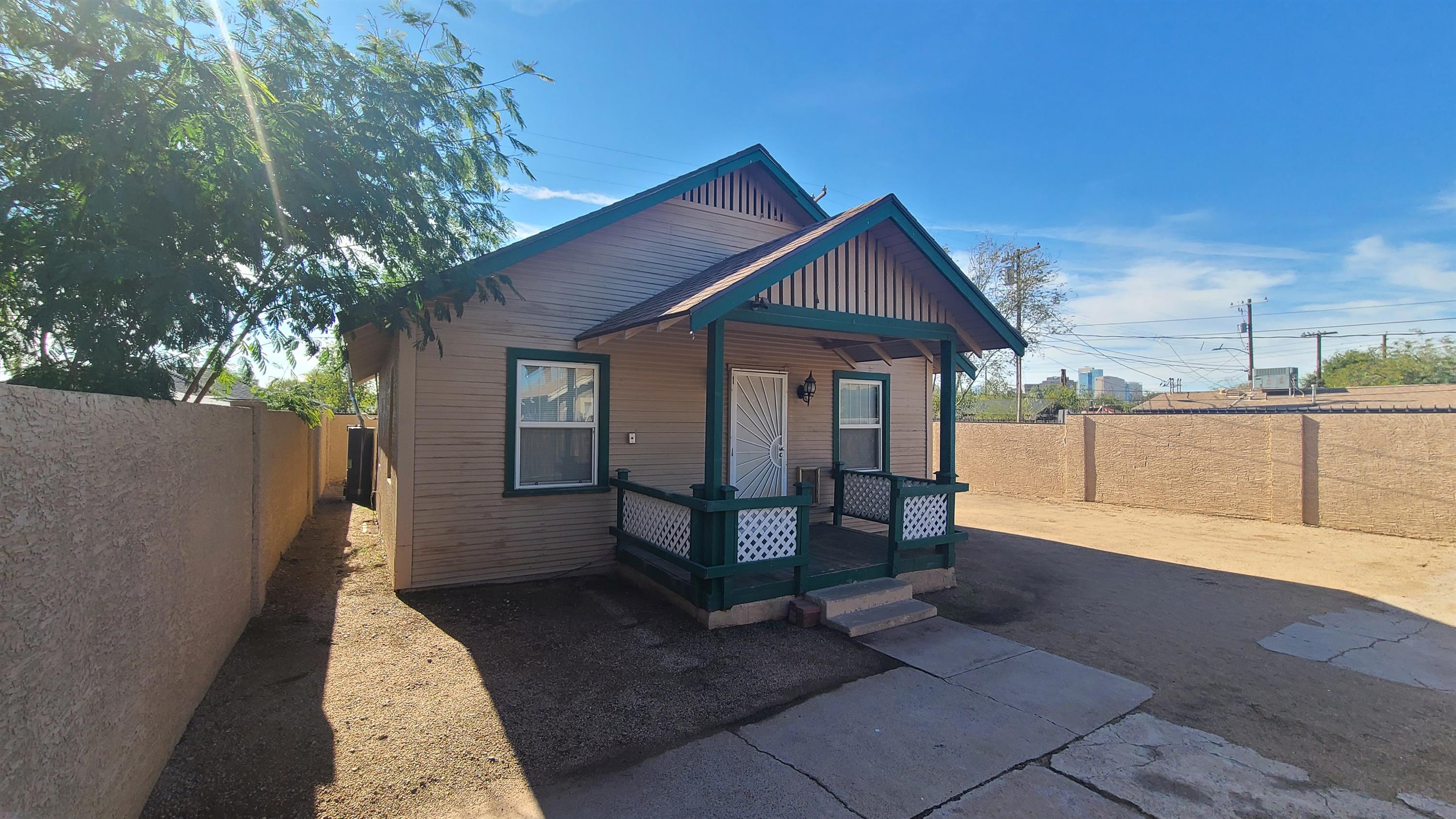 Property main image