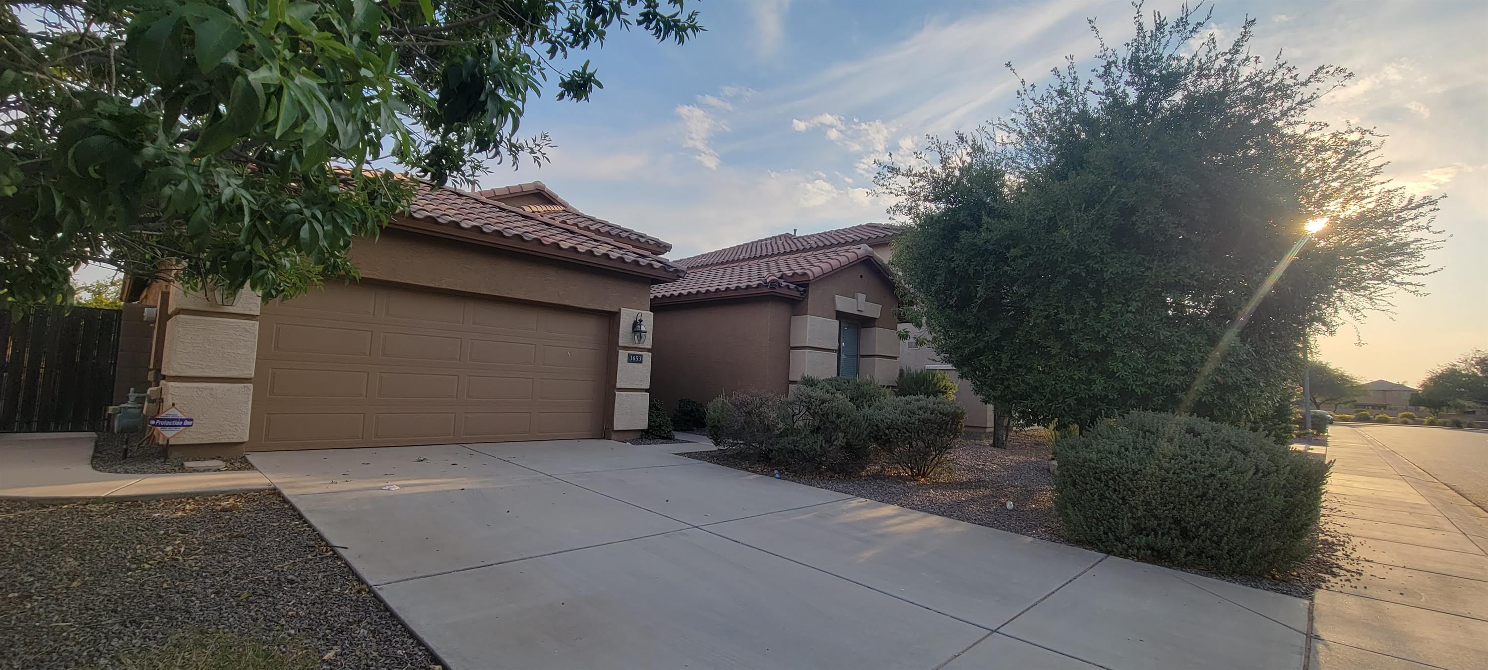 3653 East Sparrow Place